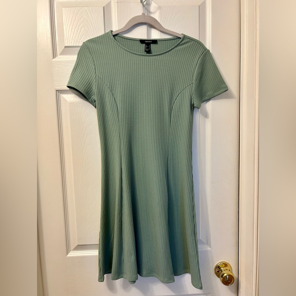 BNWT Forever 21 Green Ribbed Dress